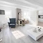 Nyaraló Huus An't Diek, Maisonette In Deichnaehe, Naehe Norddeich Norden