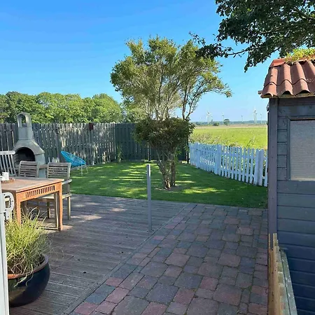 Huus An't Diek, Maisonette In Deichnaehe, Naehe Norddeich