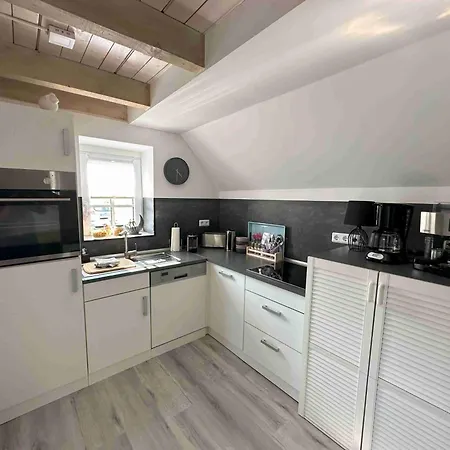 Huus An't Diek, Maisonette In Deichnaehe, Naehe Norddeich
