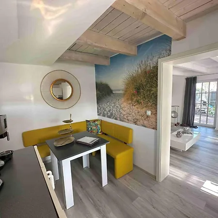 Casa de Férias Huus An't Diek, Maisonette In Deichnaehe, Naehe Norddeich