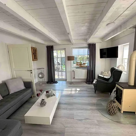 Huus An't Diek, Maisonette In Deichnaehe, Naehe Norddeich *