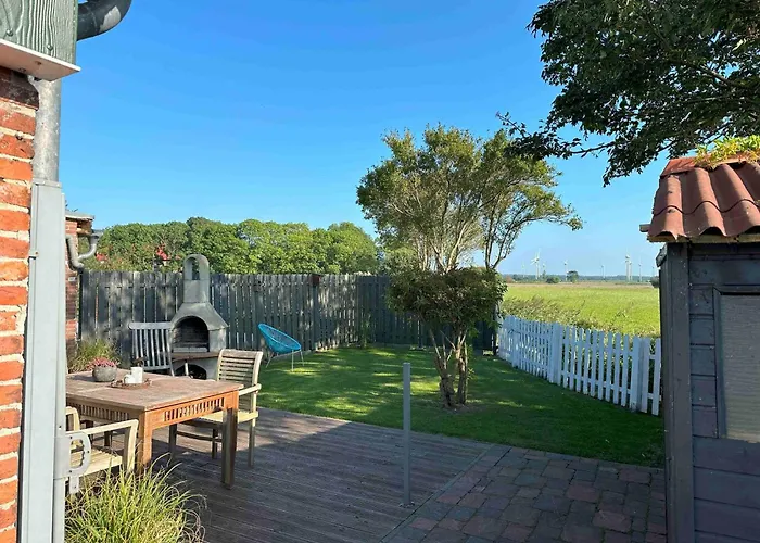 Huus An't Diek, Maisonette In Deichnaehe, Naehe Norddeich