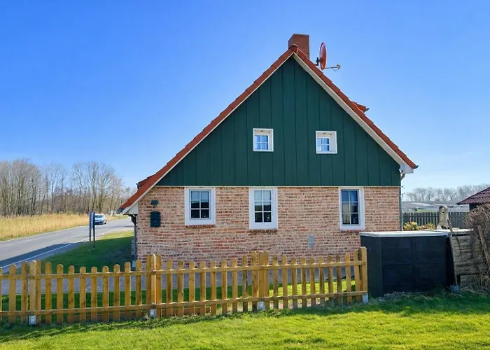 Huus An't Diek, Maisonette In Deichnaehe, Naehe Norddeich Norden