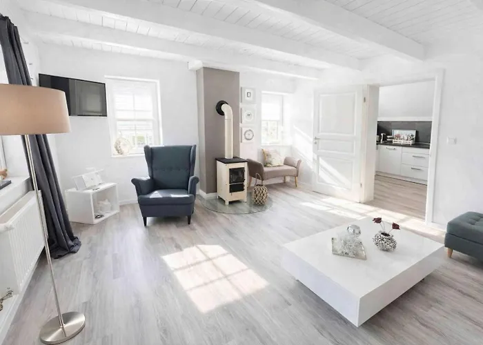 Nyaraló Huus An't Diek, Maisonette In Deichnaehe, Naehe Norddeich Norden