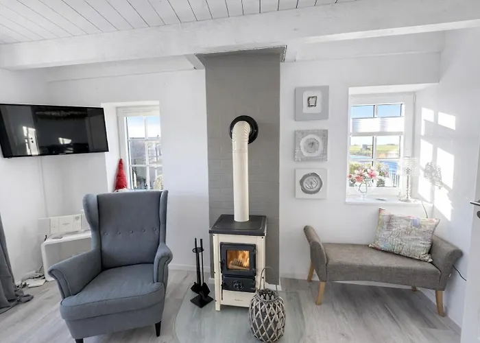 Huus An't Diek, Maisonette In Deichnaehe, Naehe Norddeich Nyaraló